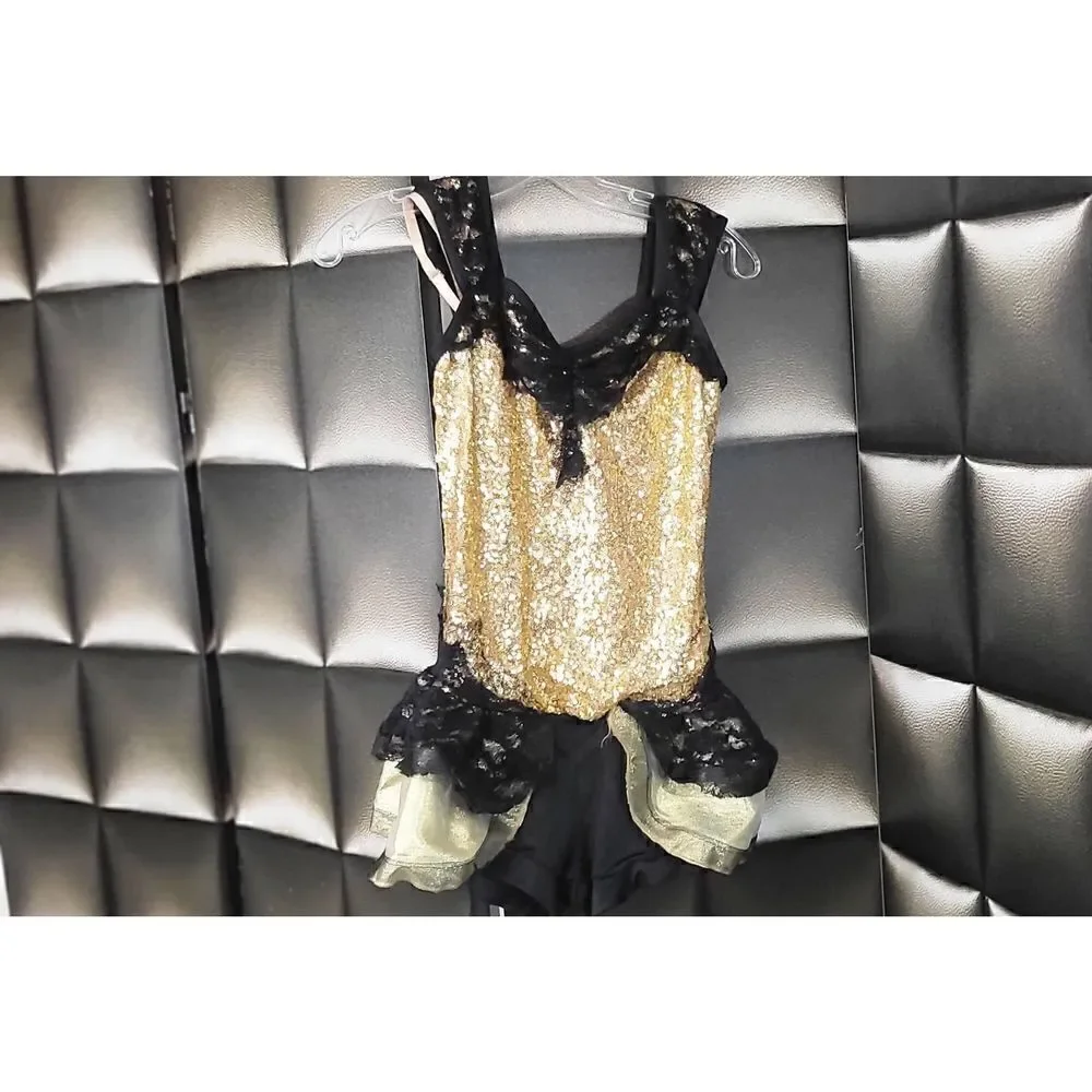 Dance costume